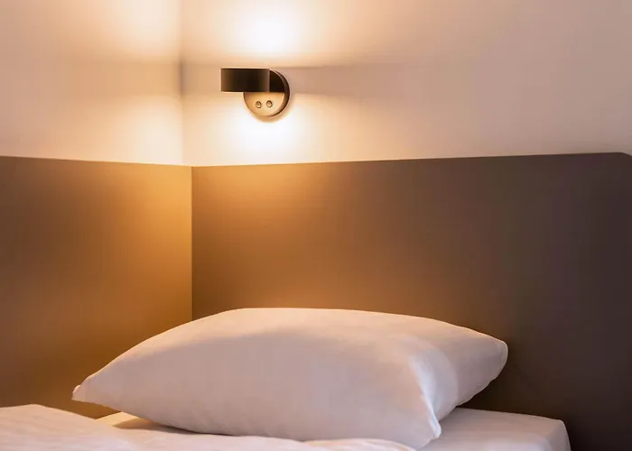 Berlin Genshagen-sued 3*